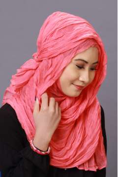 Pashmina Hassen Red